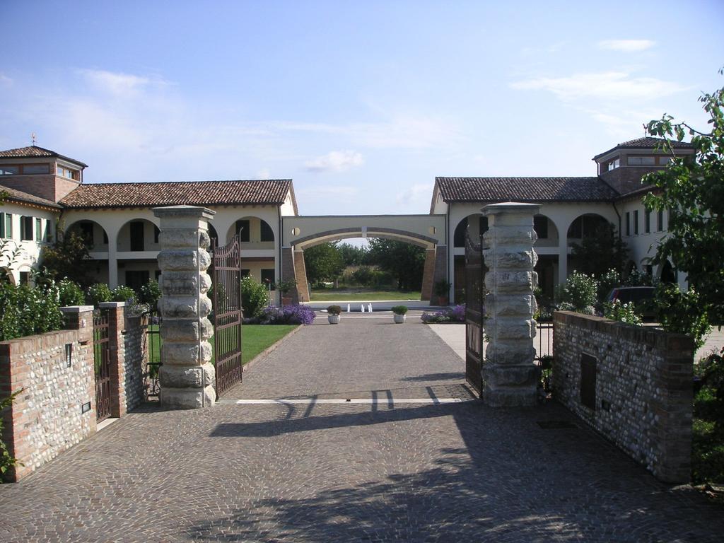 Agriturismo Due Torri Montebelluna Pokoj fotografie