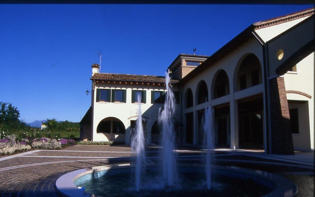 Agriturismo Due Torri Montebelluna Exteriér fotografie